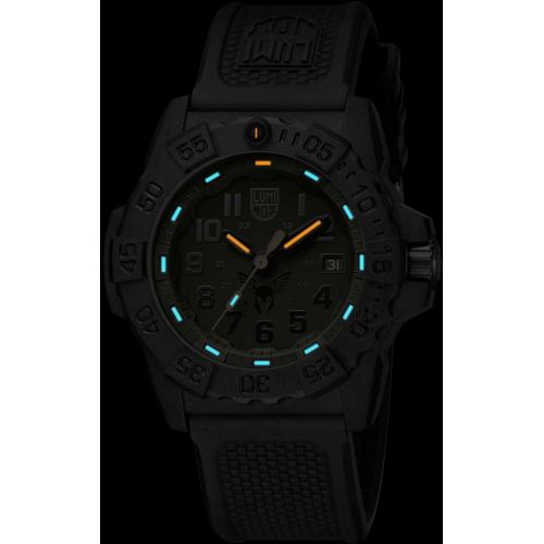 Мужские швейцарские часы Luminox 3501.BO.TV.SET