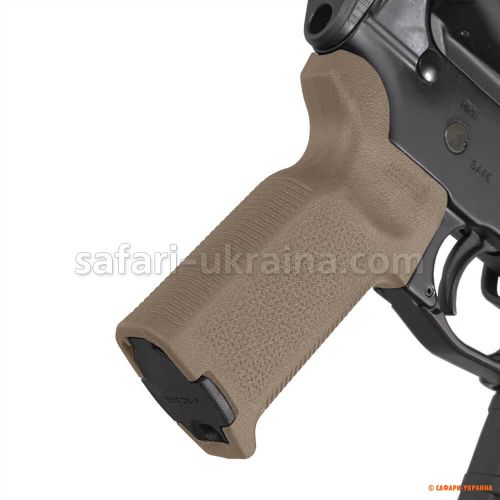 Пистолетная рукоять Magpul MOE K2 для AR15, FDE 