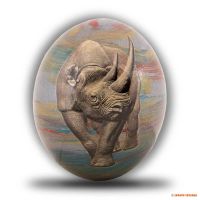 Оригинальный сувенир из страусиного яйца, с рисунком Носорога, 15 см