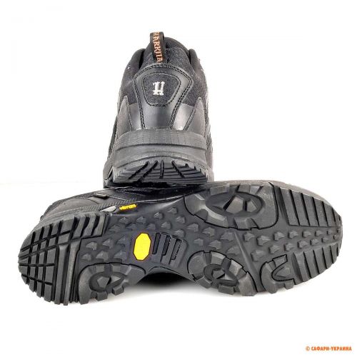 Кожаные кроссовки для активного отдыха Harkila Tolpa GTX 5, чёрные, высота 13 см