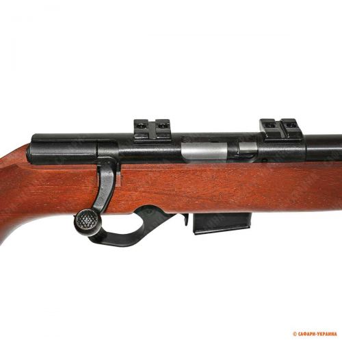 Карабін для полювання Mossberg 817 Classic Wood, кал.17HMR, матчевий ствол 53 см 