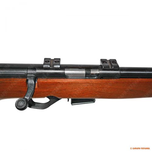 Карабін для полювання Mossberg 817 Classic Wood, кал.17HMR, ствол 53 см 