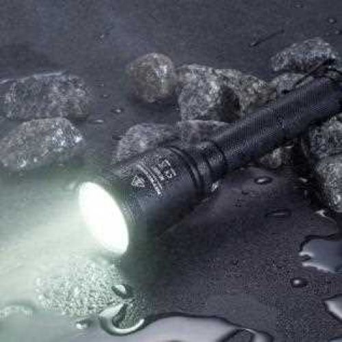 Ліхтар Nitecore MT40GT (CREE XP-L HI V3 1000 люмен, 6 режимів, 2x18650) 