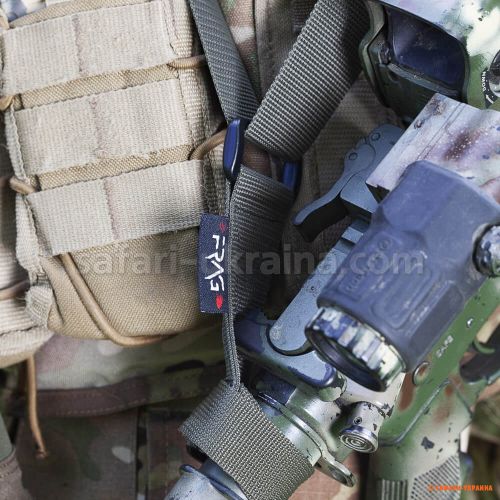 3-точечный оружейный ремень FRAG с карабином и антабкой QD MAX