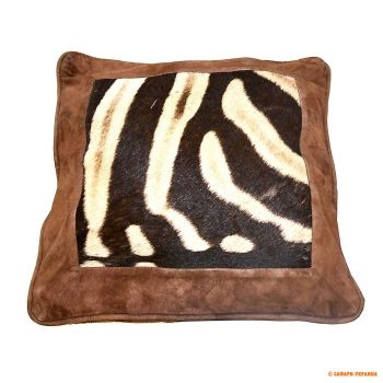 Декоративная наволочка для подушки Tag Safari, коричневая, замша со вставкой кожи зебры