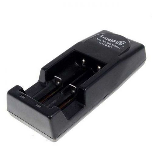 Зарядное устройство 2x18650, 16340 TrustFire TR-001