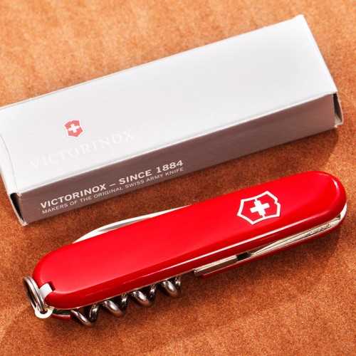 Нож мультитул Victorinox Waiter Vx03303, 9 предметов, длина 84мм, красный