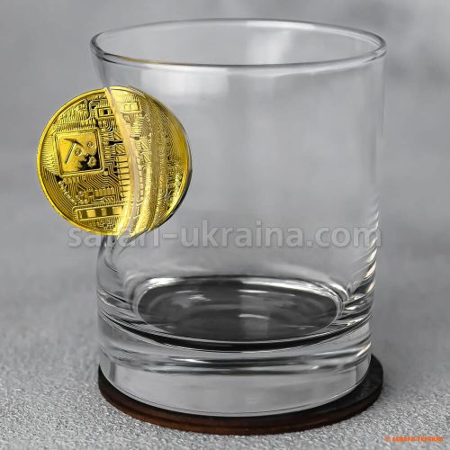 Стакан для виски с биткоином